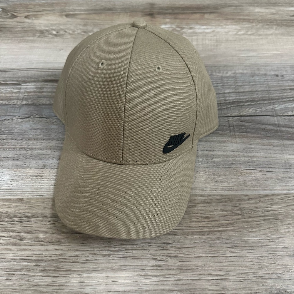 Nike cap